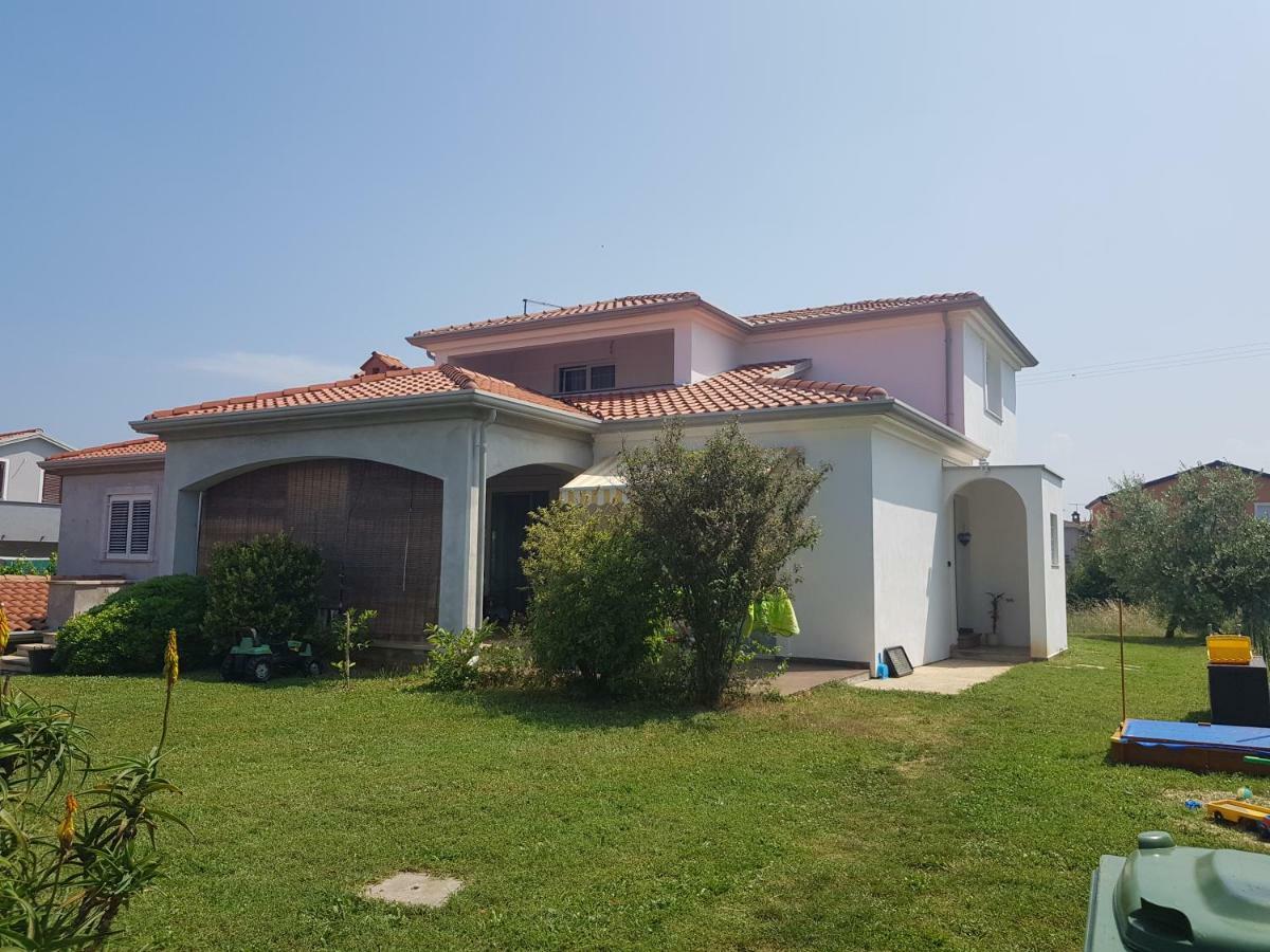 Ferienwohnung App. Adriatic Aurora Umag Exterior foto