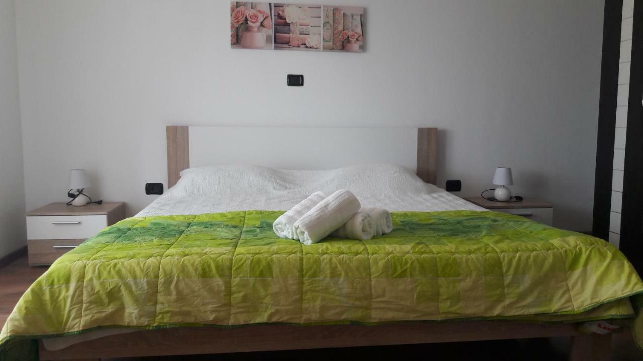Ferienwohnung App. Adriatic Aurora Umag Exterior foto